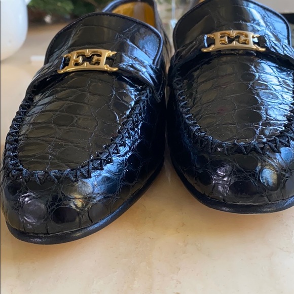 ESCADA black “cocodrillo” embossd leather loafers - Picture 6 of 13